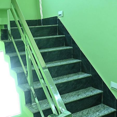 Fabhotel Golden Bliss Bhubaneswar Esterno foto