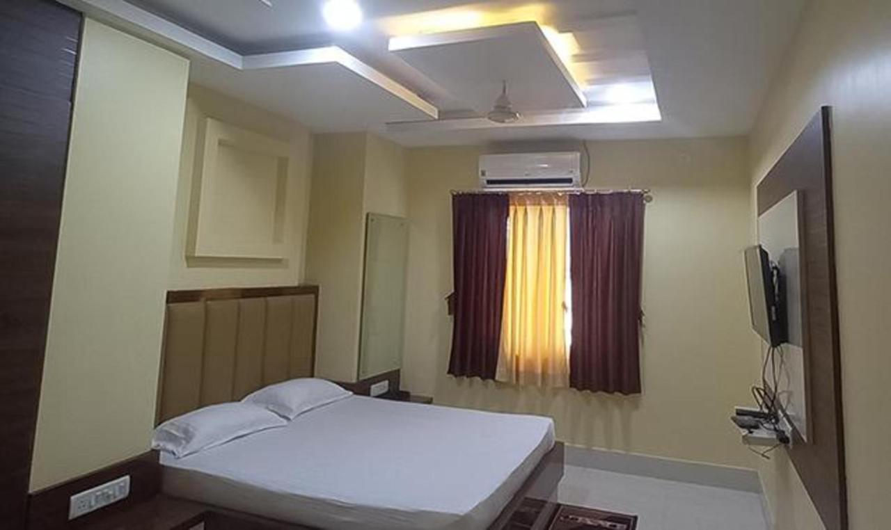 Fabhotel Golden Bliss Bhubaneswar Esterno foto