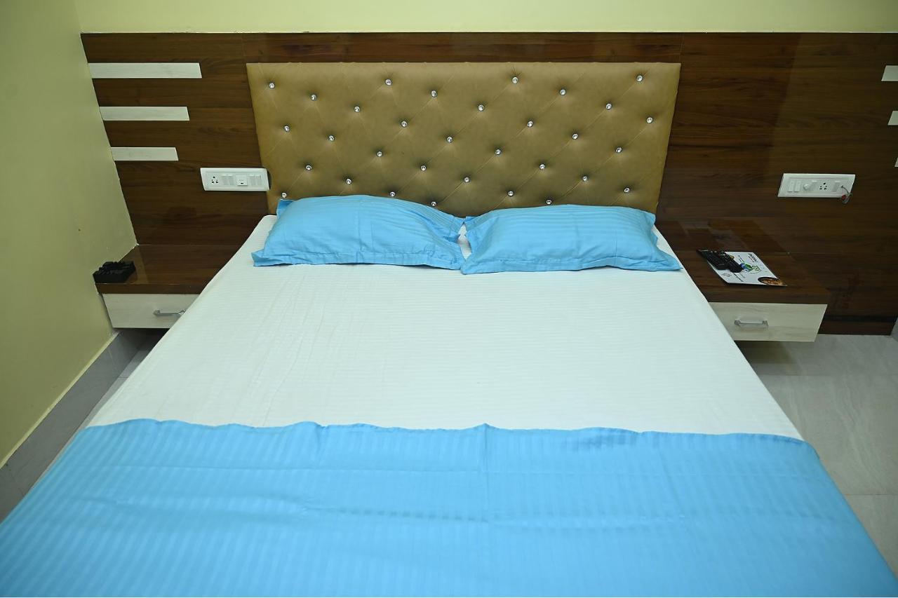 Fabhotel Golden Bliss Bhubaneswar Esterno foto